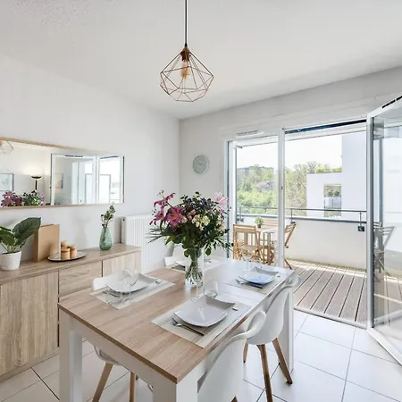 Apartment Au Fil Du Thiou - 2 Bedrooms - Parking
